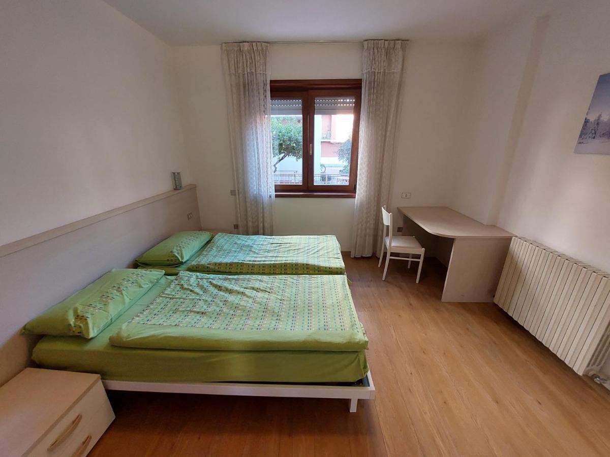 Villa Martina Torbole Sul Garda ภายนอก รูปภาพ