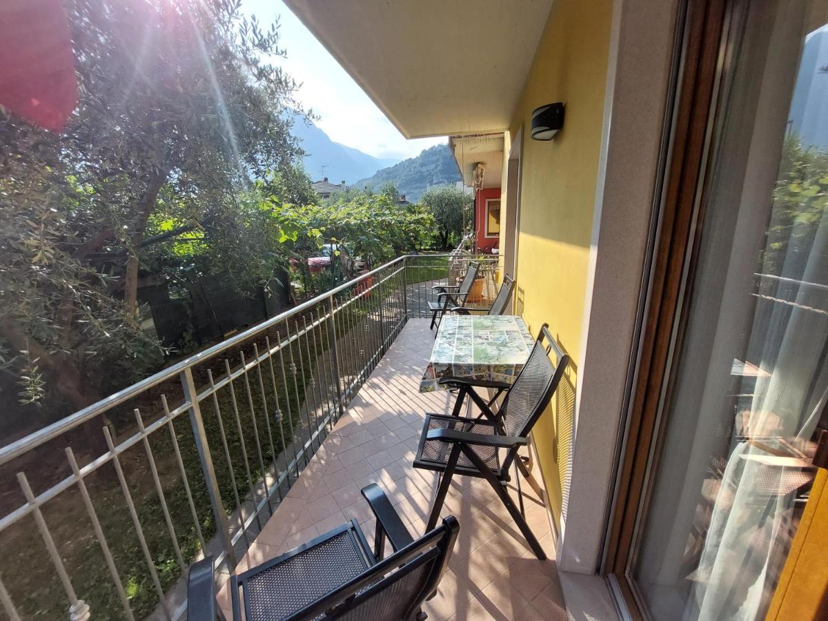 Villa Martina Torbole Sul Garda ภายนอก รูปภาพ