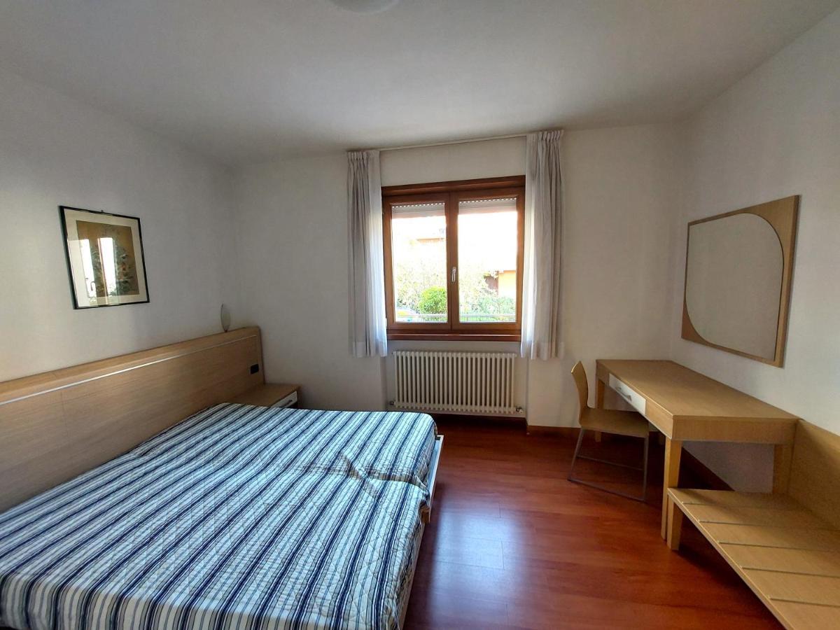 Villa Martina Torbole Sul Garda ภายนอก รูปภาพ