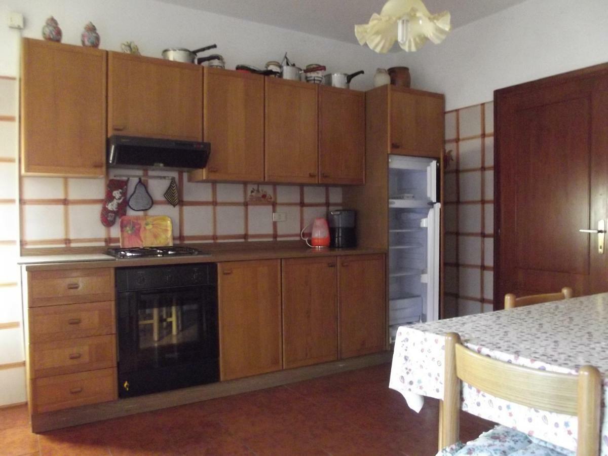 Villa Martina Torbole Sul Garda ภายนอก รูปภาพ